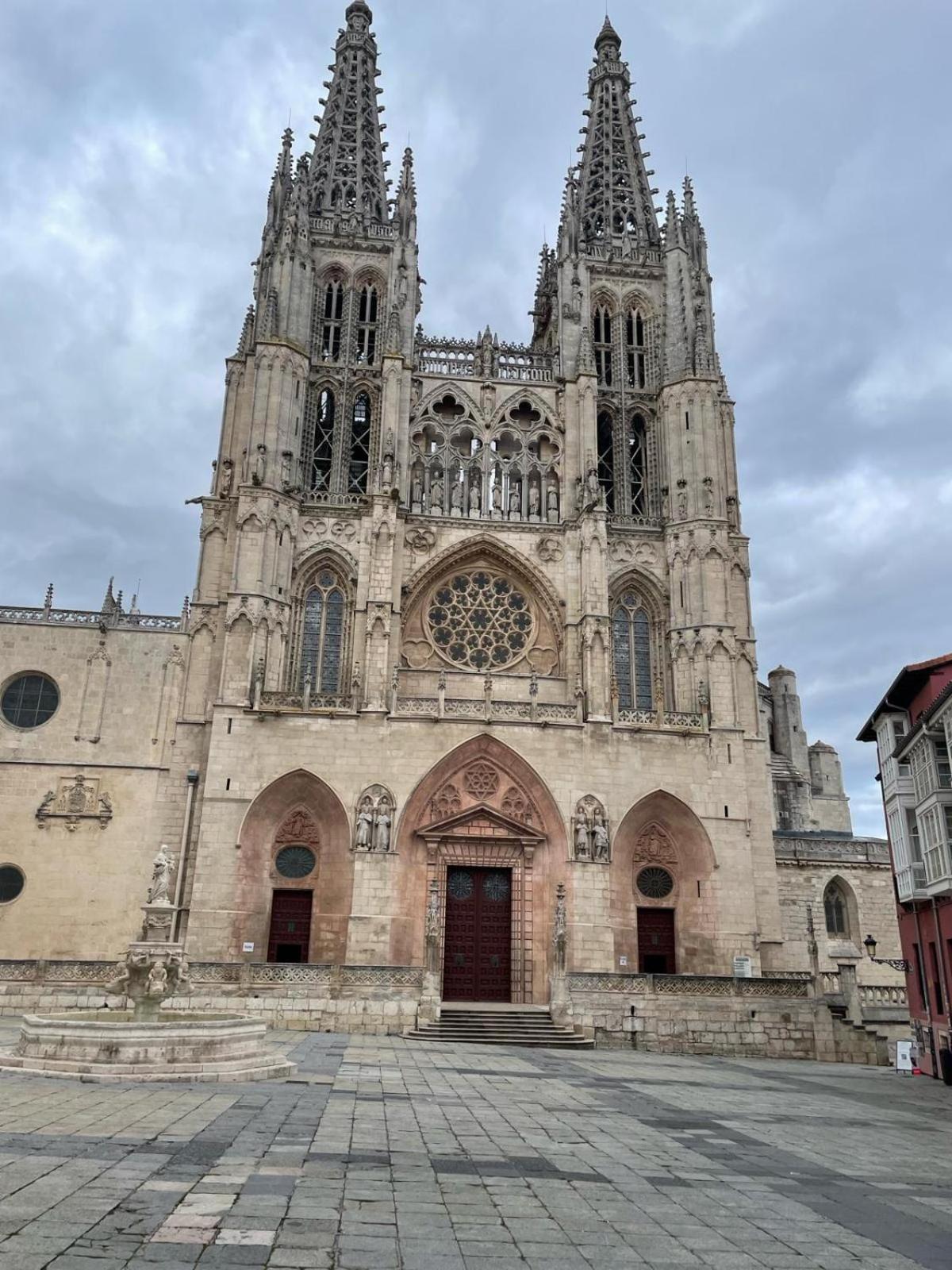 El Farolillo De La Catedral Vivienda De Uso Turistico Vut 9/251 Daire Burgo Dış mekan fotoğraf